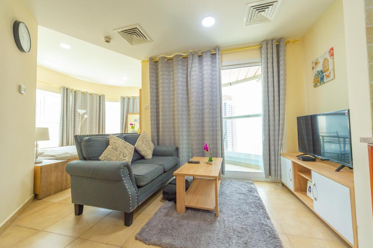 Luxury Escapes - Modern Budget Studio With Balcony In Jlt! Дубай Экстерьер фото